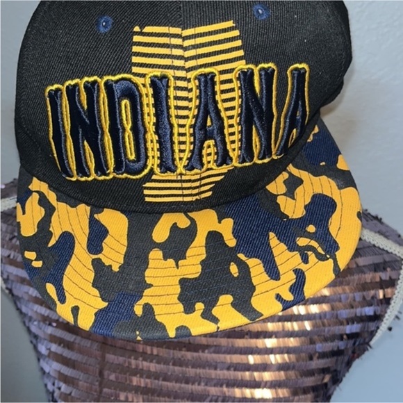 Indiana Cap - Black and Yellow - Picture 3 of 6